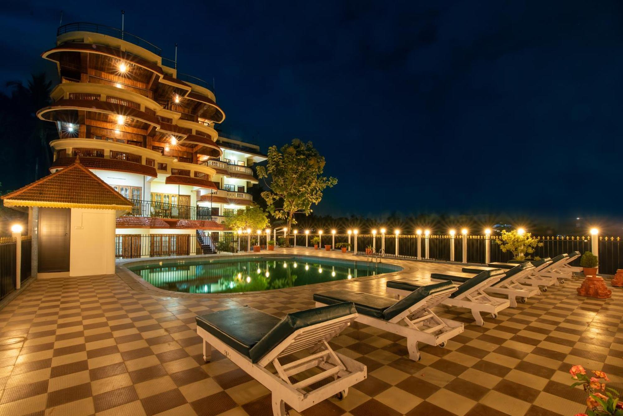 Atreya Ayurveda Beach Retreat Kovalam Esterno foto